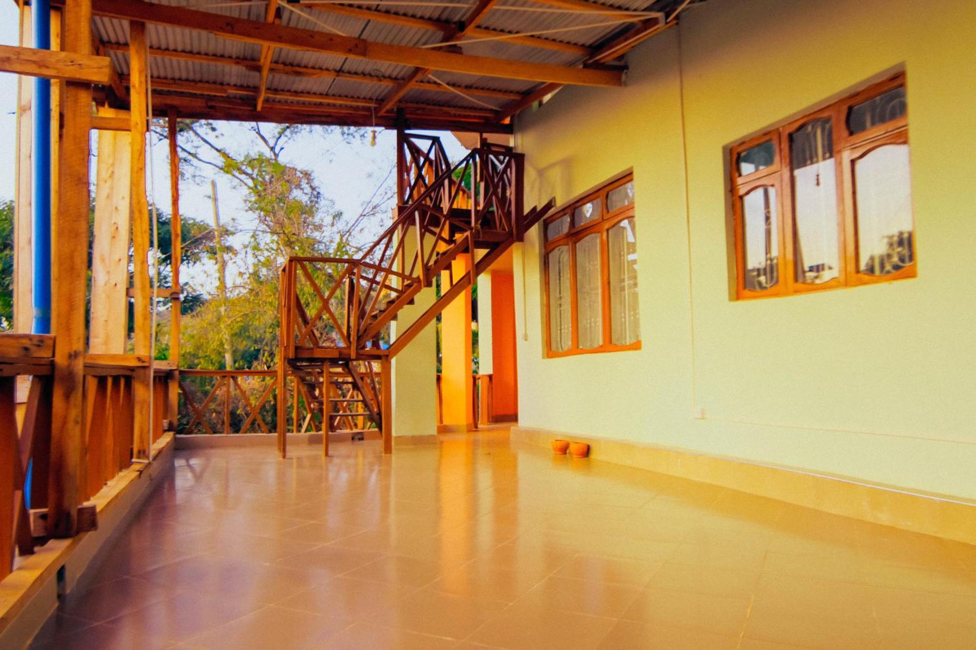 Winnie'S Cozy Home Iringa Buitenkant foto